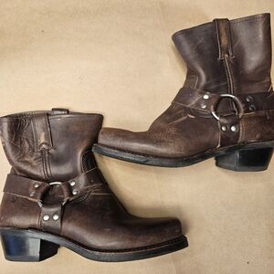 Frye Women's Harness 8R Boots. 